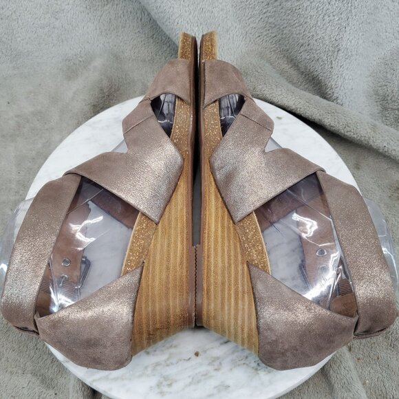 Sofft Shoes Womens Size 9 Brown Leather Vara Wedge Strappy Sandals - Picture 8 of 10